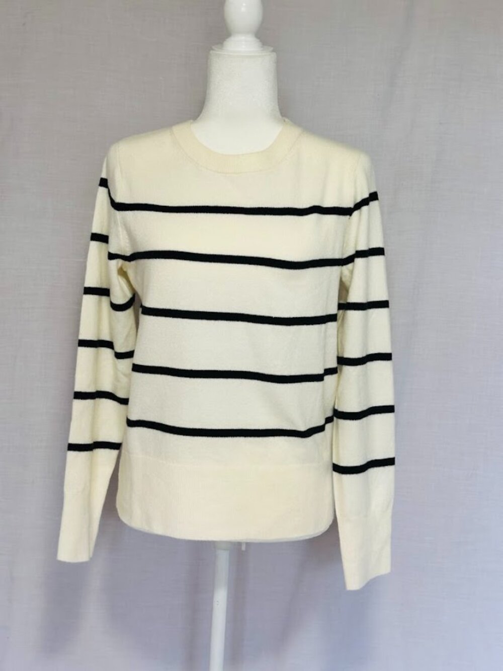 A New Day NWT Cream Black Stripe Sweater Size S Lightweight Knit Top